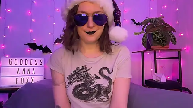 mistressannafoxx online show from 12-19-25, 09:55