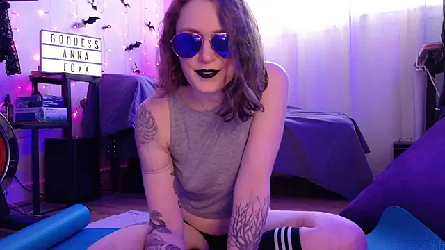 mistressannafoxx online show from 03-11-26, 12:05