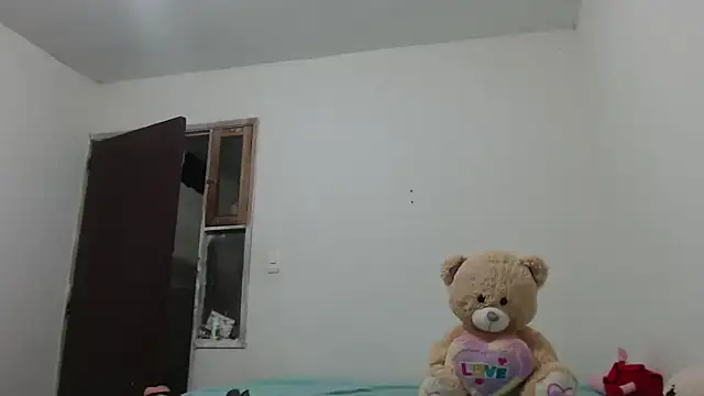 toxic sweet  online show from 03-18-26, 05:10