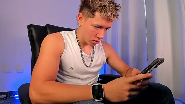 nathan blake online show from 11-24-25, 03:23