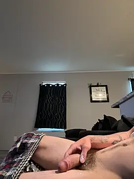 Snapshot of OscarBrow chatting on 02-02-26, 03:55 OscarBrow online show from 02-02-26, 03:55