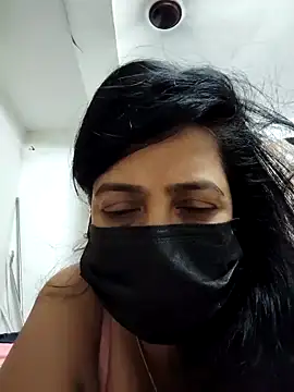 Shruti Bhabhi38 online show from 10-25-25, 09:53