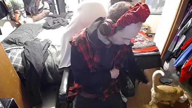 womenhateme69 online show from 10-16-25, 04:46