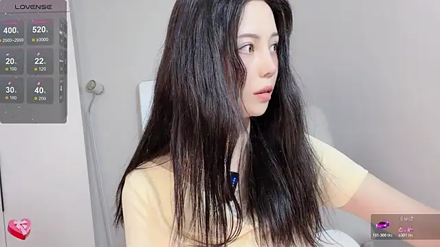 Amy-i online show from 05-27-26, 01:30