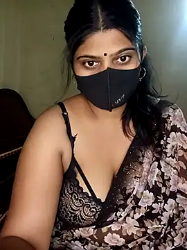 Snapshot of reena502 chatting on 07-05-26, 12:50 reena502 online show from 07-05-26, 12:50