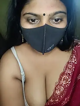 Snapshot of reena502 chatting on 08-03-26, 03:49 reena502 online show from 08-03-26, 03:49