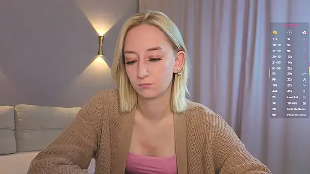 Snapshot of JodeeThu chatting on 10-20-25, 05:30 JodeeThu online show from 10-20-25, 05:30