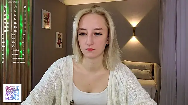 Snapshot of JodeeThu chatting on 11-19-25, 06:46 JodeeThu online show from 11-19-25, 06:46