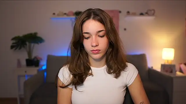 kissie cat online show from 10-06-25, 01:08