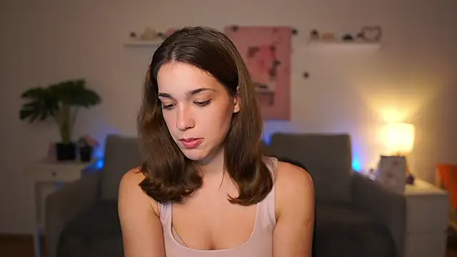 kissie cat online show from 11-14-25, 07:23