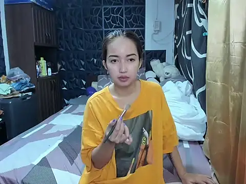 Soft Angel8 online show from 10-24-25, 05:48