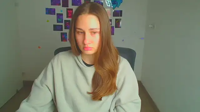 Stefanie Sweet online show from 03-24-26, 06:51