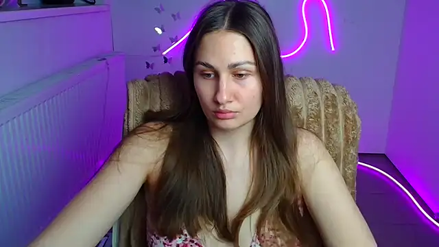 Snapshot of Stefanie_Sweet chatting on 05-06-26, 05:35 Stefanie Sweet online show from 05-06-26, 05:35
