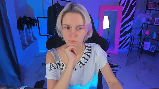 BethanyCloud online show from 10-17-25, 02:26