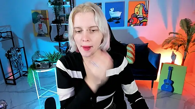 BethanyCloud online show from 11-24-25, 05:40