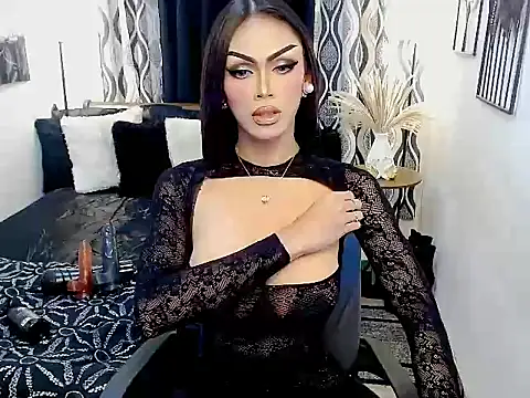 Snapshot of JuicyAsianMeat chatting on 10-10-25, 07:24 JuicyAsianMeat online show from 10-10-25, 07:24