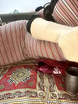 jiya00 online show from 11-03-25, 07:26