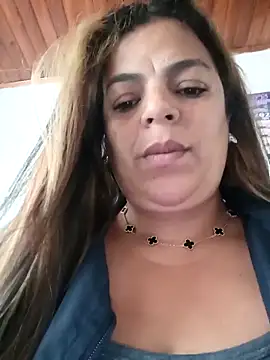 Mia-Glow online show from 02-19-26, 01:07