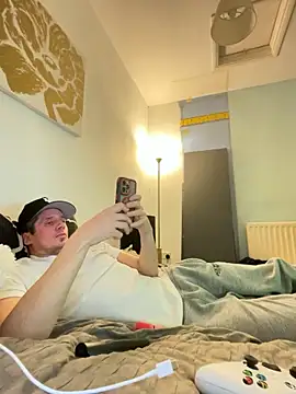 Snapshot of shyandchilling chatting on 02-23-26, 08:17 shyandchilling online show from 02-23-26, 08:17