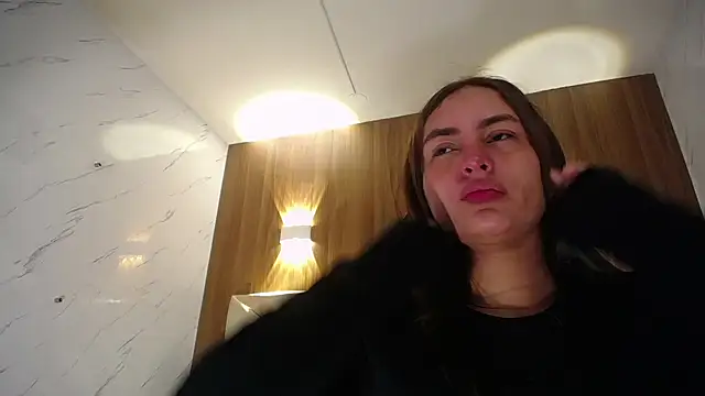 mia millan b online show from 10-16-25, 01:28