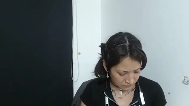 evelynesex online show from 04-14-26, 02:28