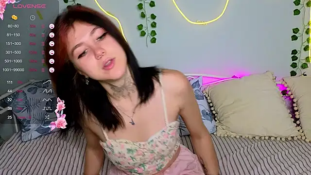 sweet miami online show from 10-04-25, 01:47