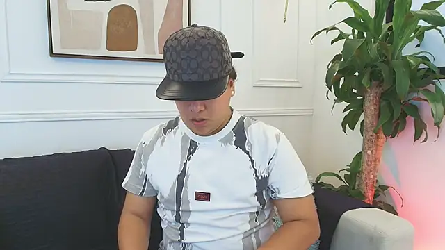 Naim Bennetsex online show from 11-19-25, 04:29