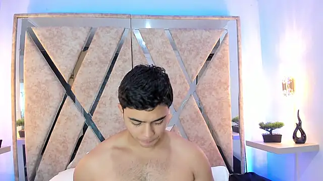 jayd muscle online show from 12-05-25, 04:54