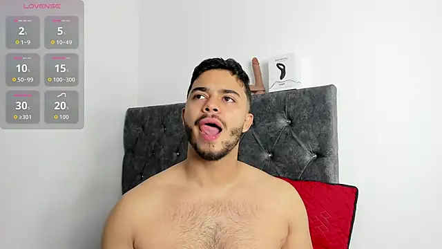 Snapshot of jayd_muscle chatting on 05-20-26, 05:13 jayd muscle online show from 05-20-26, 05:13