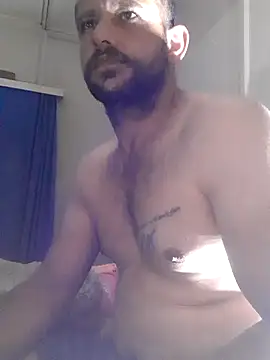 Snapshot of Lekewarmele chatting on 10-13-25, 09:48 Lekewarmele online show from 10-13-25, 09:48