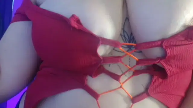 isa  crazy   online show from 10-21-25, 04:41