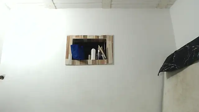 Ana ThiagoxX online show from 05-25-26, 08:04