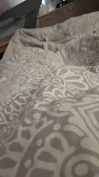 Tresgrossexe27 online show from 11-18-25, 01:22