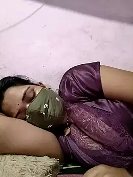 Riya hot12 online show from 09-28-25, 10:26