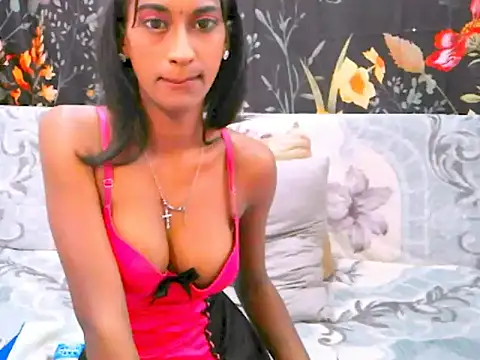 indiansunglaze4u69 online show from 07-14-26, 02:16