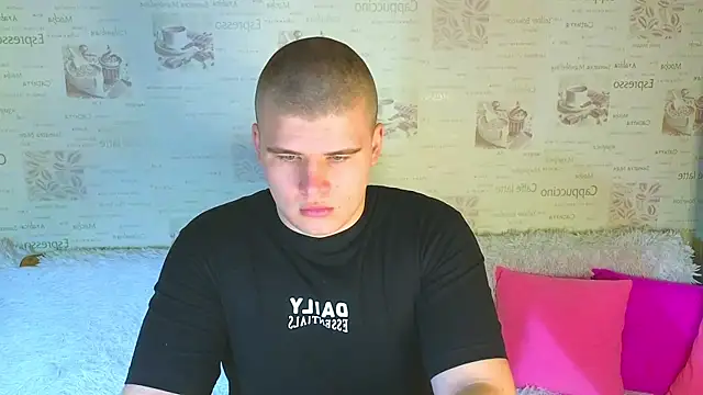 kittenmurr online show from 09-18-25, 09:28