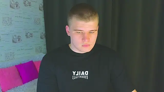 kittenmurr online show from 09-24-25, 06:44