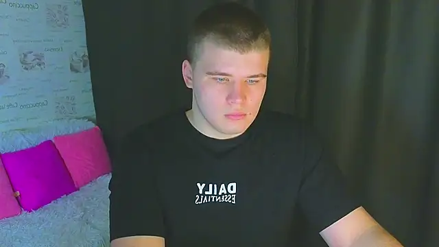 kittenmurr online show from 09-30-25, 08:47