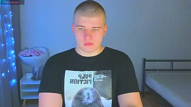 kittenmurr online show from 11-06-25, 08:32