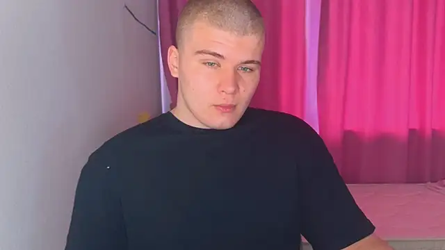 kittenmurr online show from 05-22-26, 07:15