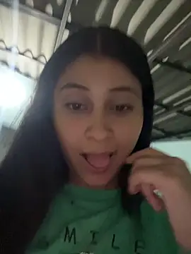 Snapshot of Lucy0212 chatting on 11-09-25, 01:04 Lucy0212 online show from 11-09-25, 01:04