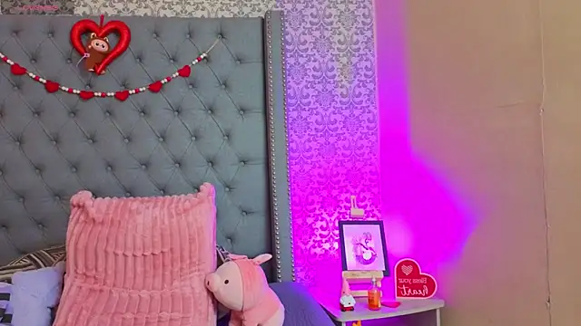 Abby roussee online show from 02-22-26, 03:10