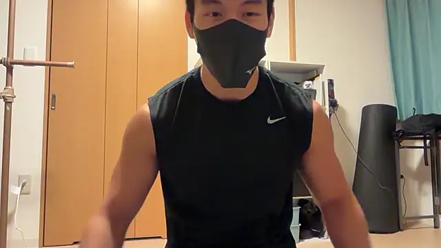 Snapshot of masucle216 chatting on 02-19-26, 02:46 masucle216 online show from 02-19-26, 02:46