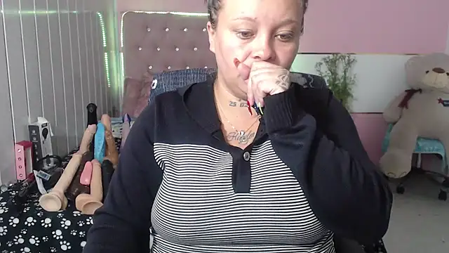 patty squirt  online show from 09-16-25, 02:56