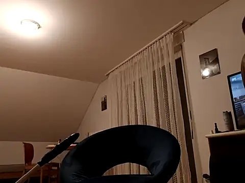 bolo1984 online show from 10-31-25, 06:31