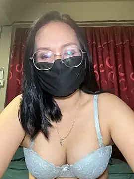 melyiaaa online show from 06-08-26, 01:22