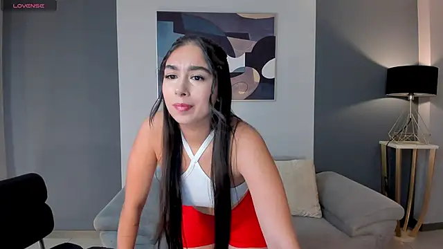 Snapshot of VeronicaBlue chatting on 10-04-25, 10:24 VeronicaBlue online show from 10-04-25, 10:24