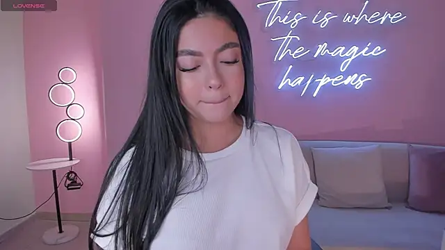 NataliaGaret online show from 05-17-26, 04:47