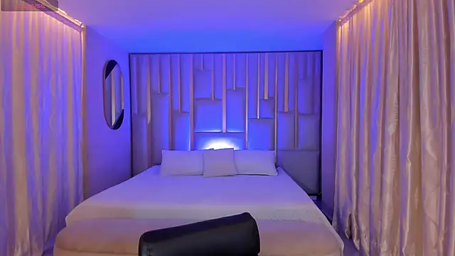 AyshelBrown online show from 02-14-26, 04:31