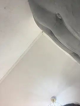 Fenellafiorella online show from 04-23-26, 06:58